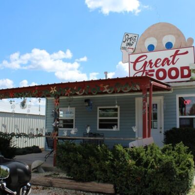 Squeeze Inn