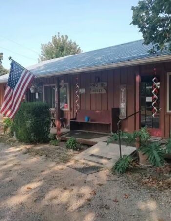 Arrowhead Point RV Park & Cabins Camp